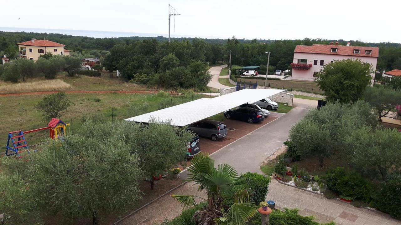 Adamovic Penzión pre hostí *